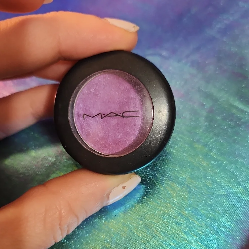 MAC Stars N Rockets Eye Shadow